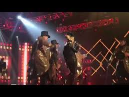 Korang nak tahu apa yang jadi disebalik tabir gegar vagan. Syura Knock Knock Gegar Vaganza 4 Minggu Ke 3 Youtube