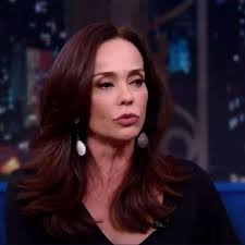 Flávia Monteiro abre o jogo sobre descoberta de um câncer e cirurgia de  emergência