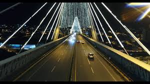 Ante la vista de todos, esta persona tomó la fatal decisión y la ejecutó. File Alumbrado Viaducto Pereira 2018 Png Wikimedia Commons