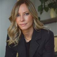 Diane Selby's Instagram, Twitter & Facebook