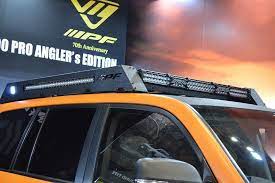 ランクル200 ipf製ワンオフルーフラック ledライトバー toyota landcruiser200 roof rack with led light ランクル200 ランドクルーザー ハイエース