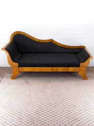 Denn die sitzenden drehen dem bett den rücken zu. Recamiere Sofa Biedermeier Kirsche Handpoliert Nachbau Sagefurnier Ebay
