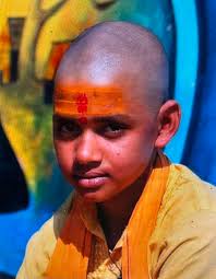 We are going live shortly and Manjiri More Maam has chosen this reference  for her pastel demo😊