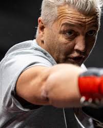 Punger ut for boksekamp: