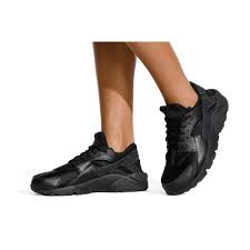 The black black white and the white platinum colorways became instant classics. Black Huaraches For Women Pasteurinstituteindia Com