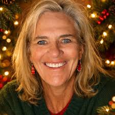 How does pickleball impact older athletes' bodies?