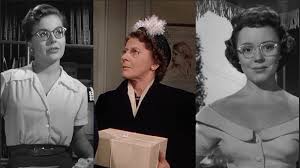 Archetypal Hitchcock Women in Strangers on a Train and Rope – Establishing  Shot