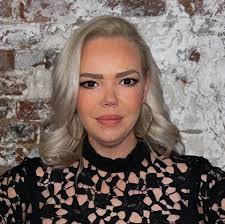 Kat Master Designer Paul Kenneth Salon & Spa