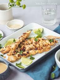Hahnchen Sate Spiesse Mit Erdnussdip Rezept Mit Video Kitchen Stories Recipe Chicken Satay Recipes Satay