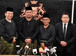 He said prime minister muhyiddin yassin has assured him that the federal government is doing its best to ensure that the reopening of the border will take place. Kebajikan Rakyat Kemakmuran Negeri Terus Jadi Keutamaan