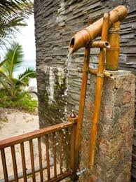 Douche Piscine Un Accessoire Inutile Et Encombrant