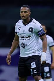 This article is about the ecuadorian footballer. Antonio Valencia Queretaro S Train To Success Babagol