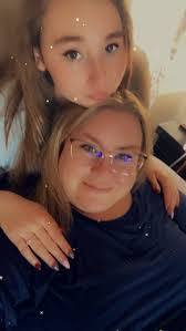 Ashley Albrecht's Instagram, Twitter & Facebook