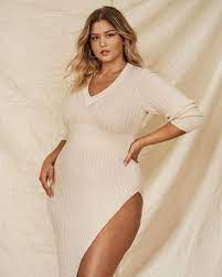 34 in / 86 cm hips size: Vitoria Almeida Height Weight Bio Wiki Age Photo Instagram Fashionwomentop