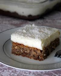 Galeta Unlu Tatli Kibris Tatlisi Bir Icinde Hic Un Yok Iki Bol Bol Findigi Cevizi Hindistan Cevizi Var Uc Cok Ilginc Ki Galeta Unu Var Dort Hem Serb