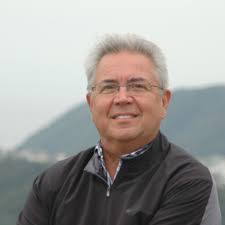 Richard Paschke's Instagram, Twitter & Facebook