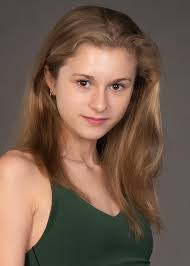 Amanda Heisey's Instagram, Twitter & Facebook