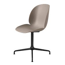 5,000 brands of furniture, lighting, cookware, and more. Chaise De Bureau Beetle Unupholstered 4 Star Base De Gubi 3 Options 7 Coloris