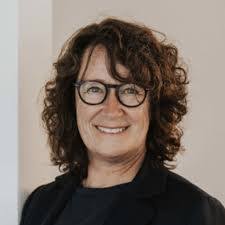 Kristina Rupp's Instagram, Twitter & Facebook