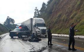 — sin embargo, hoy se hundieron aproximadamente 120 metros lineales y hasta cinco metros de profundidad, sin que se reportaran víctimas por este evento. Dos Muertos Y Nueve Heridos Tras Choque En La Autopista Siglo Xxi El Sol De Morelia Noticias Locales Policiacas Sobre Mexico Michoacan Y El Mundo