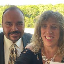 What are good apps or websites to see high/low tides for sea glass  collection?