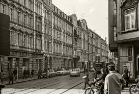 1975 Gera Leipziger Strasse In 2020 Street View Scenes Street