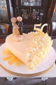 We Just Love This 50th Anniversary Cake Don T You We Just Love T 50th Anniversary Cakes 50th Wedding Anniversary Cakes 50th Wedding Anniversary Cakes Gold