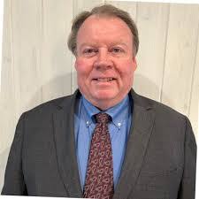 Sandy Norcross's Instagram, Twitter & Facebook