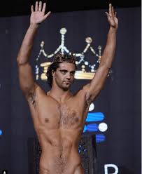 Reach – Queer and Loathing in America