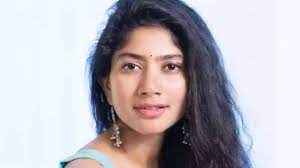 Sai Pallavi compares Kashmir genocide to lynching for cow smuggling;  draws mixed reactions: What an absolute idiot | Telugu Movie News - Times  of India