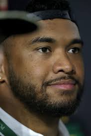 Team Makai Defensive Lineman Dani Dennis-sutton Editorial Stock Photo