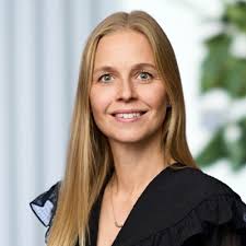 Last week marked my 10 year anniversary at EY. It has been an incredible  journey with lots of learning, cool client projects and great colleagues.  Today I got to welcome Emilie Edith