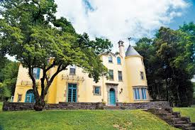 Check spelling or type a new query. Https Www Sungazette Com Life 2020 09 Historic Home Gets Modern Updates