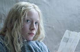 She first rose to prominence at age 13 when she was cast as briony tallis in joe wright's atonement (2007). Style And Violence Clash In Saoirse Ronan S Hanna That Moment In
