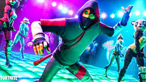 Scenario is a new emote in fortnite, and it from the love scenario , a kpop song from ikon group this video i will show you how to do scenario with a easy st. Scenario Fortnite Wallpapers Wallpaper Cave