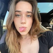 Katie Moorhead's Instagram, Twitter & Facebook