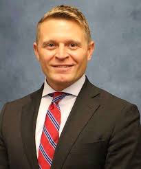 Activists shout 'Shame!' as Iowa Senate ends week without debating eminent  domain