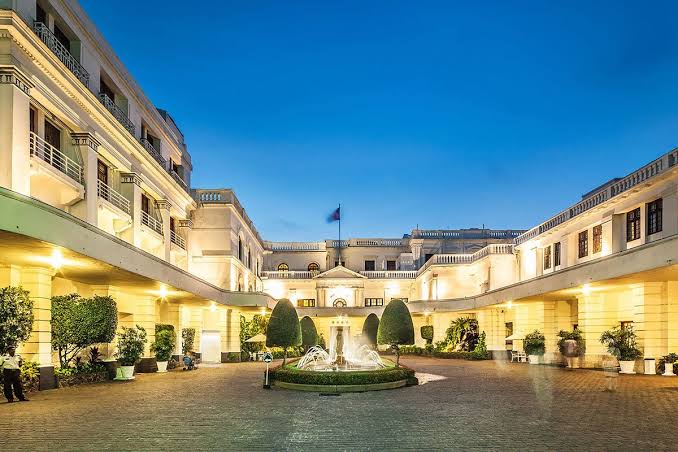 Mount Lavinia Hotel colonial British Governor Thomas Maitland secret romance tunnel legend Sri Lanka Colombo