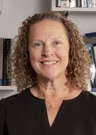 Cynthia Eckart's Instagram, Twitter & Facebook