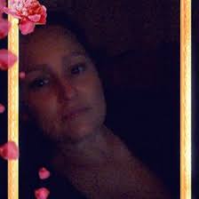 Carrie Reyes (71carrie)