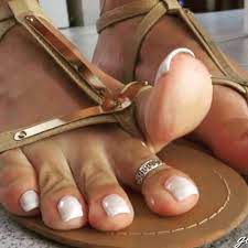 Pin On Giantess