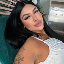 Pin de Amanda Soares em tattoos and piercings