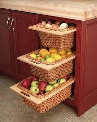14 Rangements De Genie Pour Gagner De La Place Dans Votre Cuisine Rangement De Cuisine Diy Cuisines Design Rangement Legumes