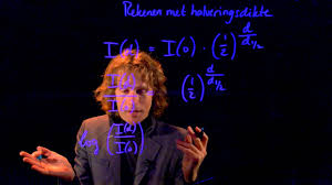 Medische Beeldvorming 6 Rekenen Met Halveringsdikte Youtube