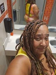 Hi guys I'm zukie I'm 29years looking for love I need a man who care share  love with me I'm in cape Town