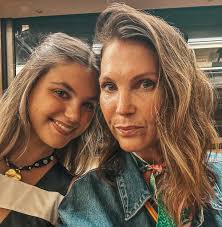 L E I G H ✨B E A C H (@_leighbeach_) • Instagram photos and videos