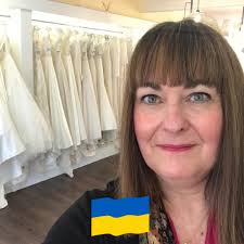 Wedding dress seamstress recommendations? West Yorkshire area  (Huddersfield)! I haven't started dress shopping yet but I get married next  year and want to make sure I secure a good seamstress as I've