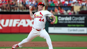Cards suffer tough loss to Cubs, fall below .500 for 1st time this season