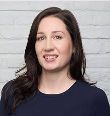 Carina Gomez's Instagram, Twitter & Facebook