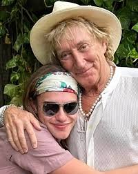 QUINNIES. SING IT AGAIN. SIR ROD!